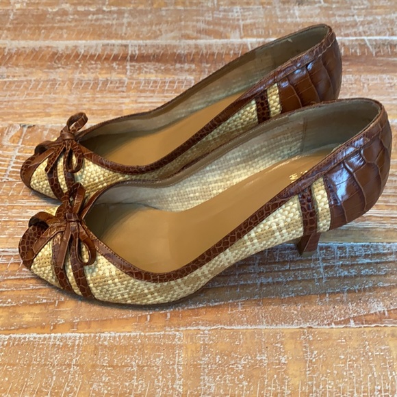 Stuart Weitzman open toe heels - Picture 4 of 10